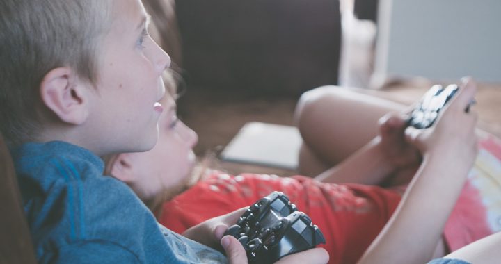 Are Video Games IMPROVING Your Eyesight?